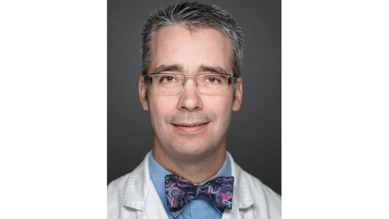 Ricardo J Gonzalez, MD