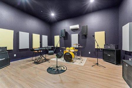 Loud Studios