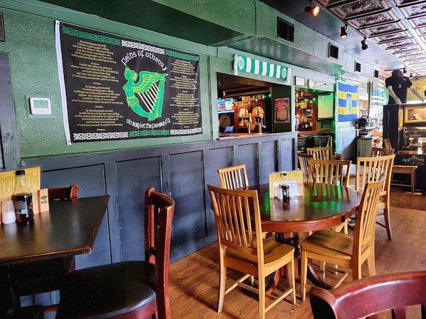 The Irish Pub on 4th