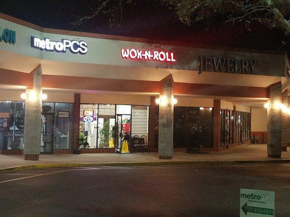 Wok-N-Roll