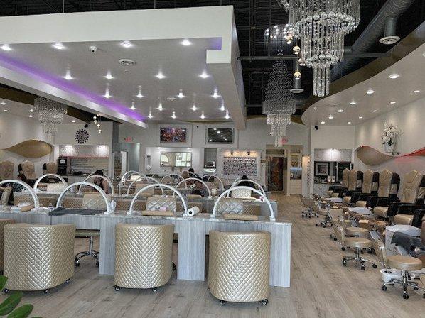 La Maison Nails