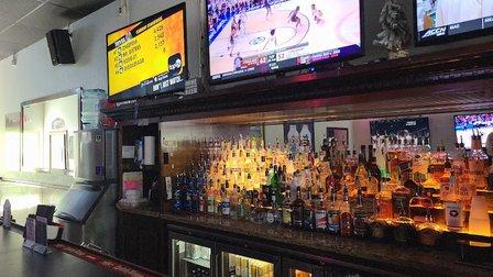 Paddy Wagon Irish Pub - New Tampa