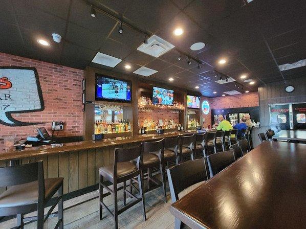 Kazbor's Grille and Bar