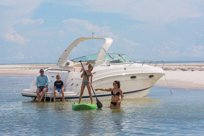 Carefree Boat Club St. Petersburg