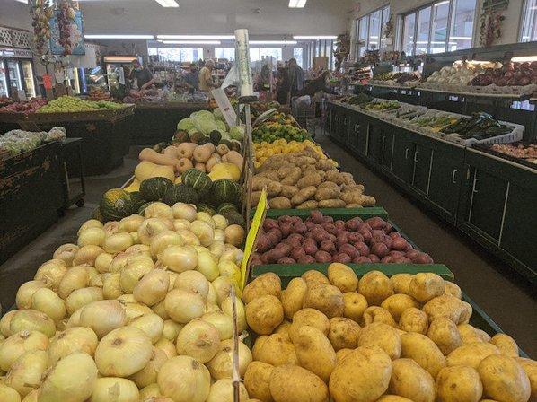 John's Fresh Produce Market