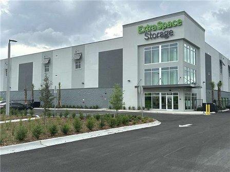 Extra Space Storage