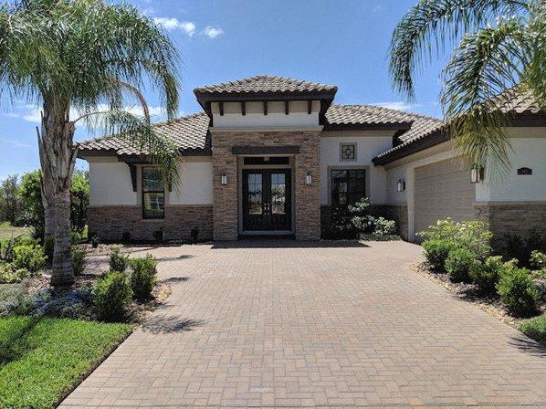 Adams Homes at Lake Juliana Estates