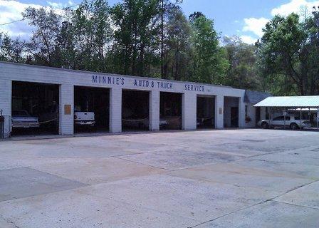 Minnie's Auto & Truck Repair, Inc