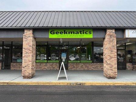 MicrosolderUSA at Geekmatics