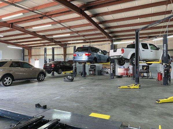 A & B Auto Tech LLC - Car Inspection Service Bradenton FL, Engine Tune Up, Suspension Service, Auto Repair Shop