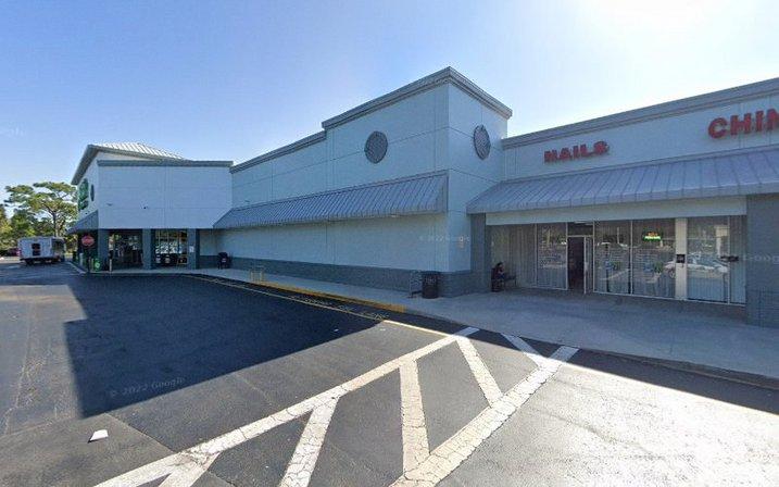 Publix Liquors at Olde Village