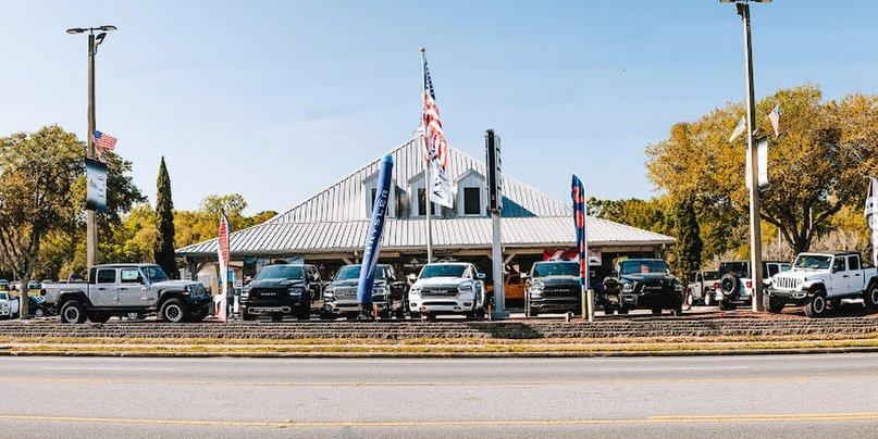 Plaza Chrysler Dodge Jeep Ram Parts Center