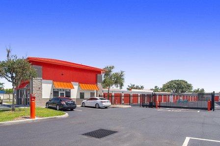 Public Storage