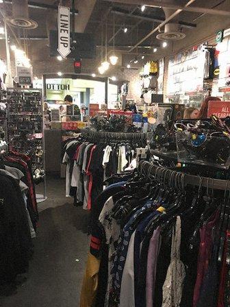 Hot Topic