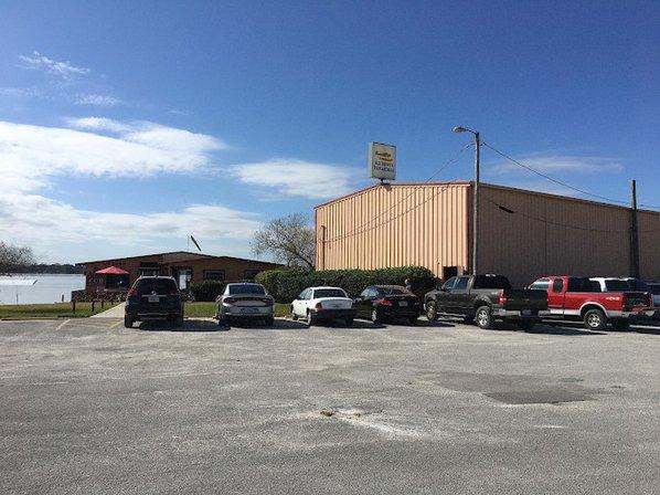 Jack Browns Seaplane Base-F57