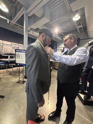 Men's Wearhouse