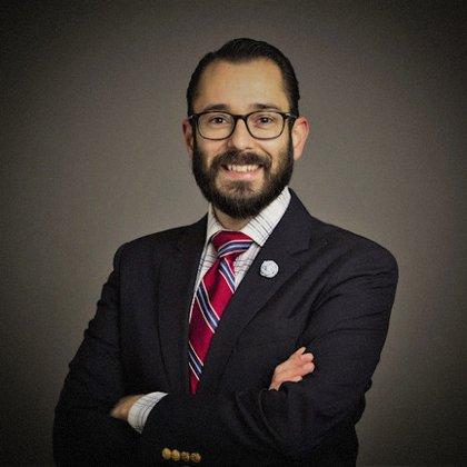 Dr. R. Andrew Pavelescu, DPM, FACFAS