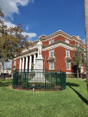 Hernando Tax Collector