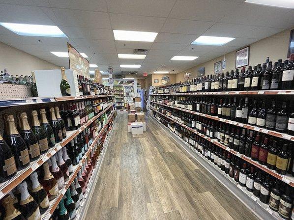 1005 Liquors at Championsgate