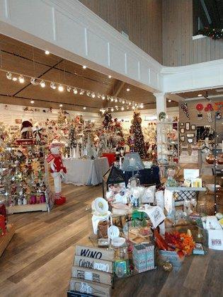 Shelly's Gift & Christmas Boutique