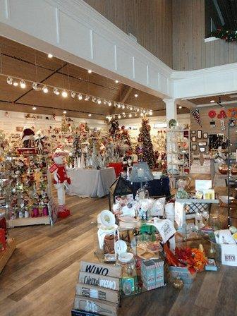 Shelly's Gift & Christmas Boutique