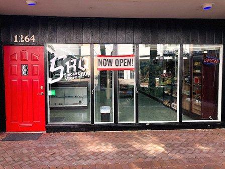 SRQ Smoke Shop