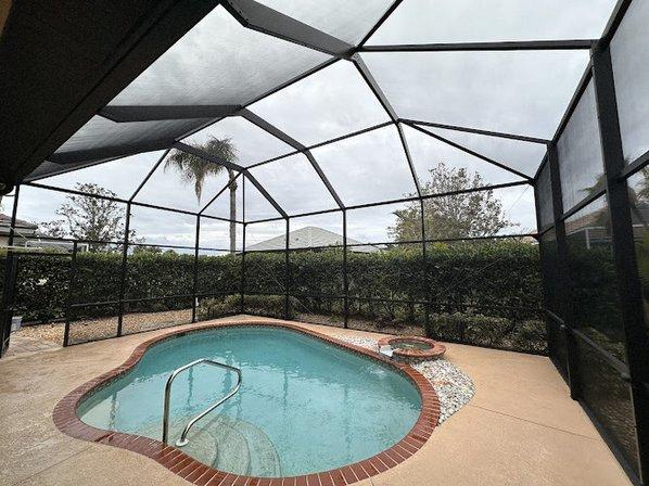 Erick Rescreening & Pool Cage painting