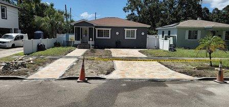 CM Scapes LLC | Pavers - Driveways - Pooldlecks - Patios - Walkways - Lanais