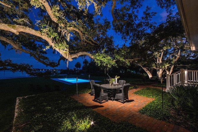 Presidential Landscape Lighting