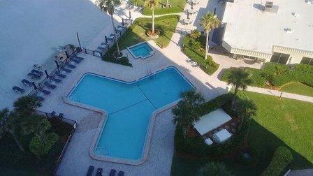 Islands West Condominium Association