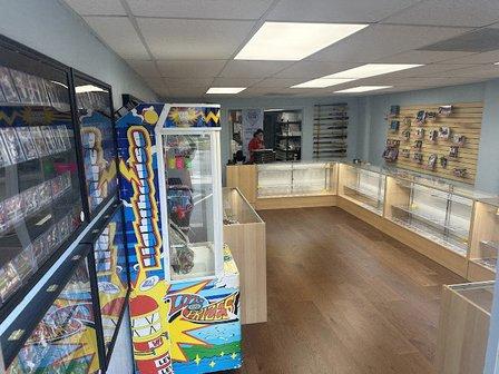 Blue Breaks - Sarasota LLC - Sports Card & Hobby Shop