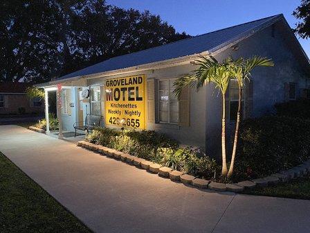 Groveland Motel & Mobile Home