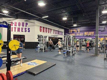Crunch Fitness - Parrish