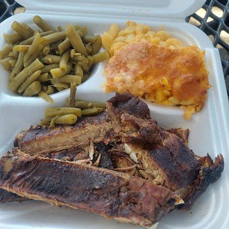 C & K Smokehouse BBQ