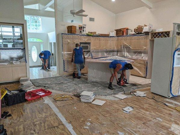 Bottom Zupp "Floor Removal Experts"