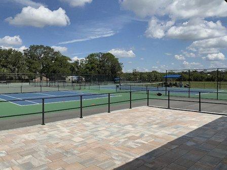 Head Tennis Professionals