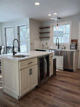 Tropical House Transformations LLC