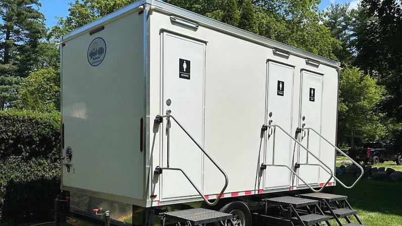 The Good Life Restrooms Florida