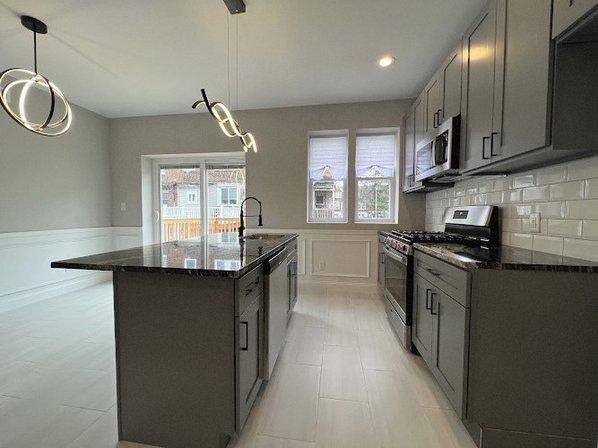 AAA Kitchen