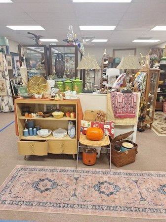 Birds Of A Feather Art & Antiques