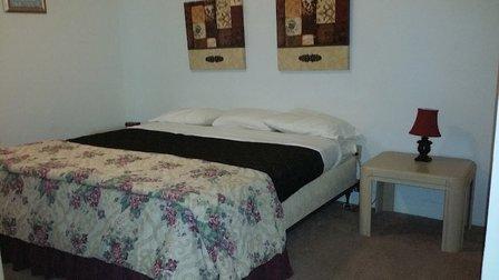 Bay club circle apartment complex