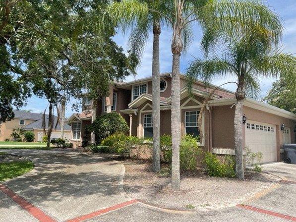 Elizabeth Willers, Lakeland Realtor Serhant