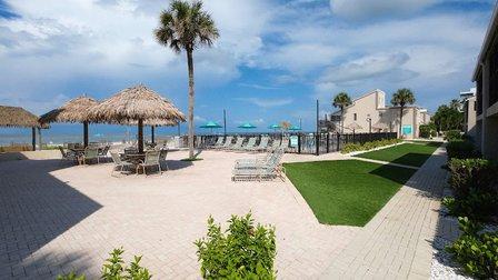 Casa Del Mar Beach Resort on Longboat Key