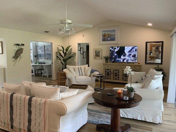 NextHome Beach to Bay - Enya Overholser PA - Realtor
