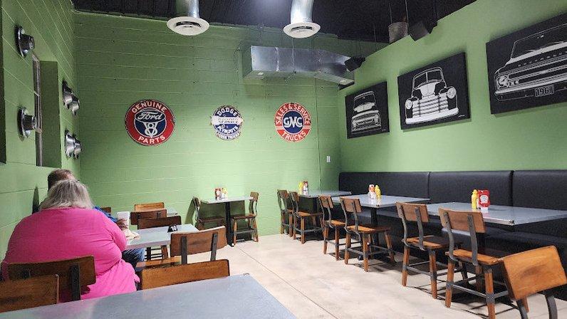 Brake Burger Garage