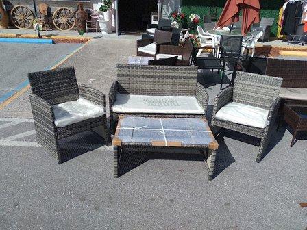 Patio Cat Outdoor Furniture