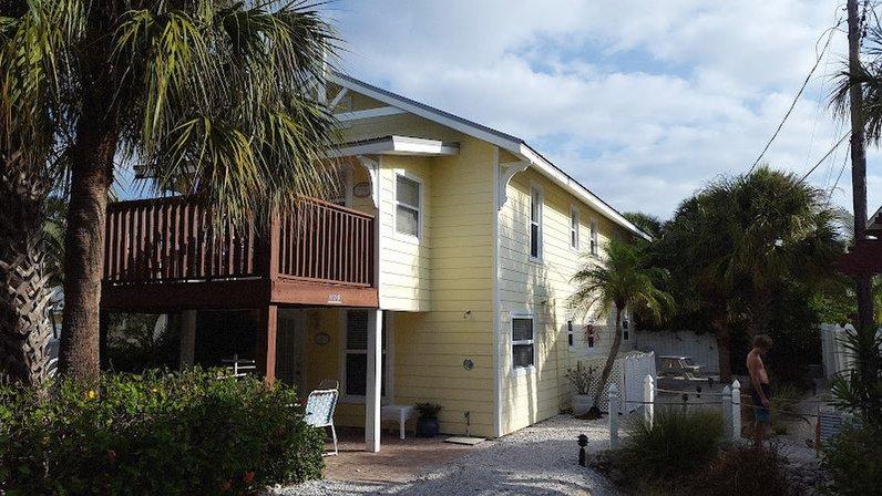 Anna Maria Beach Cottages