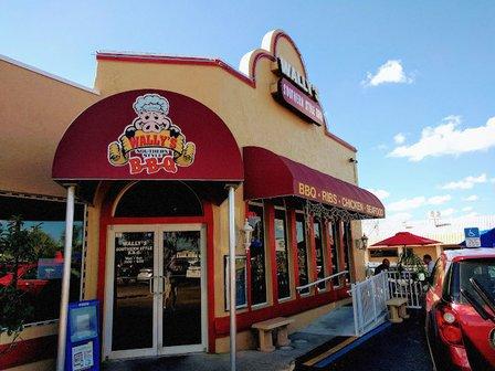 Wally's Southern Style BBQ