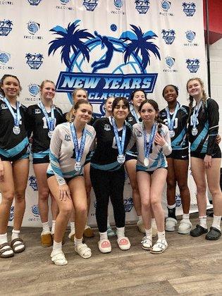 New WaveS Volleyball Club