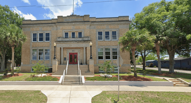 Avon Park City Hall